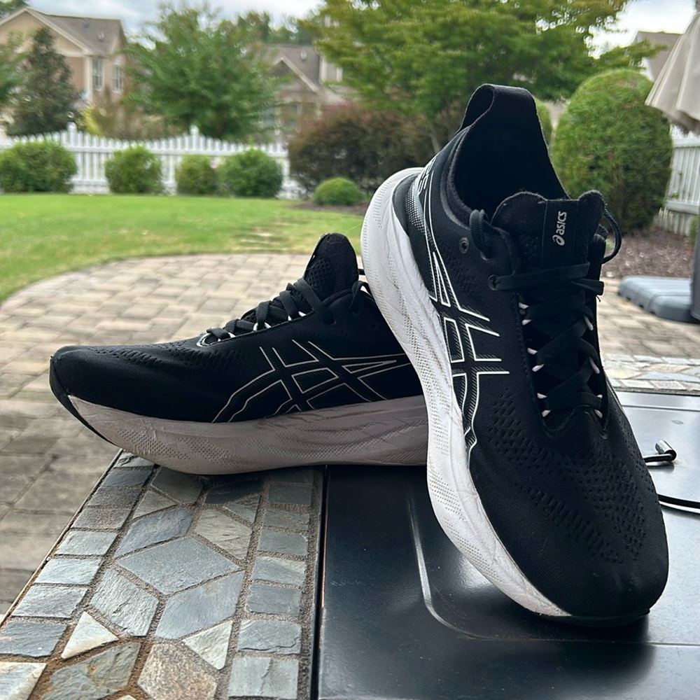 Asics Gel-Nimbus 25 Men's Size 9.5 Black Lace Up Athletic Shoes 11011B547